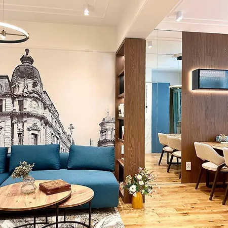 Brand New 1 Bdr Luxury In Centre Lejlighed